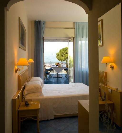 带海景的标准房, Pensione Reale