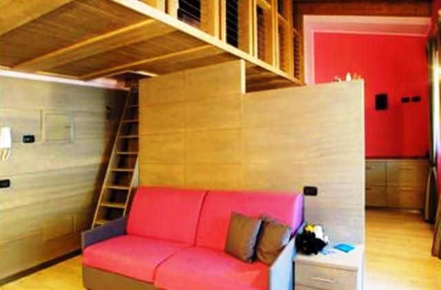 스위트, Residence Hotel Serenella