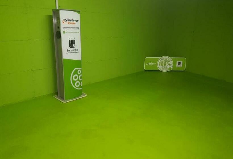 스위트, Residence Hotel Serenella