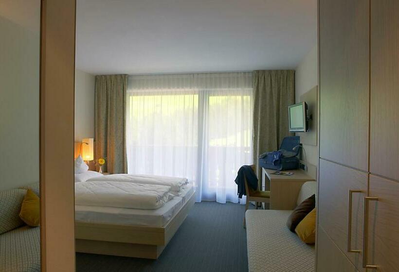 חדר סטנדרט עם מרפסת, Seeber