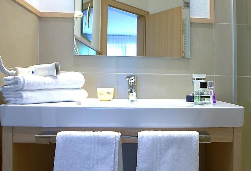 חדר סופריור עם מרפסת, Seeber