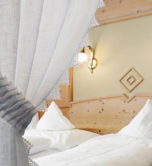 חדר סופריור עם מרפסת, Seeber