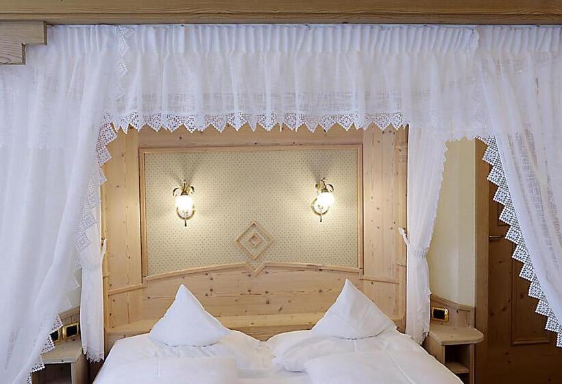 חדר סופריור עם מרפסת, Seeber