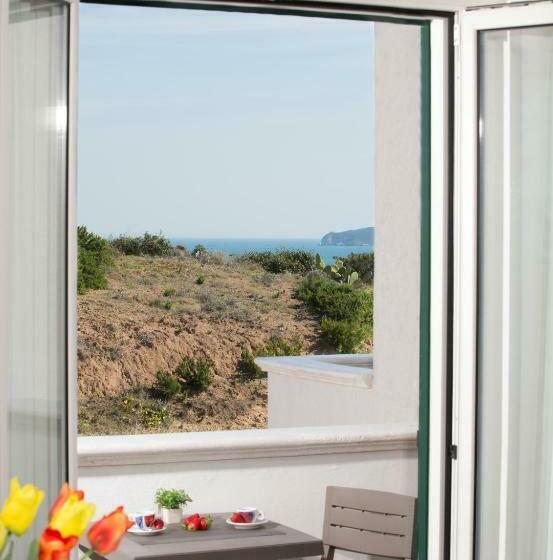 استودیوی استاندارد, Svevo Sea House