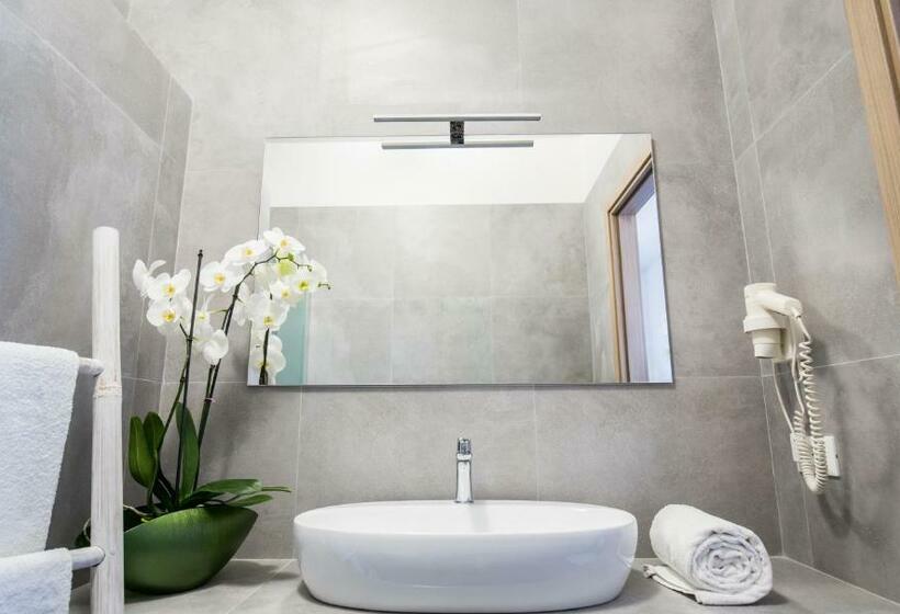 آپارتمان 1 خوابه, Svevo Sea House