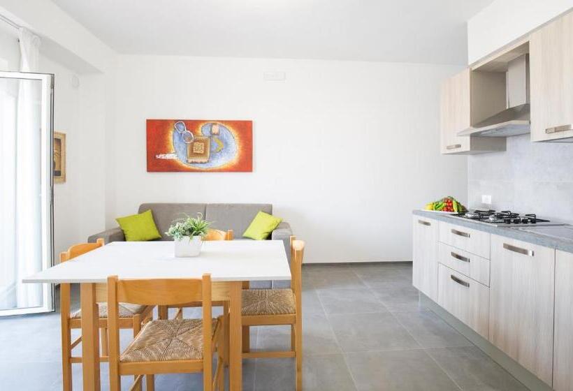 آپارتمان 1 خوابه, Svevo Sea House