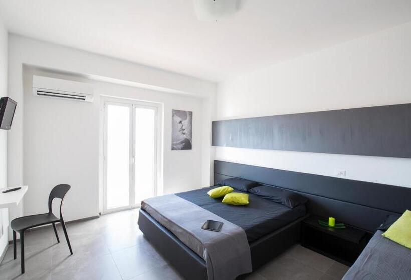 Апартаменты Superior 1 Спальня, Svevo Sea House