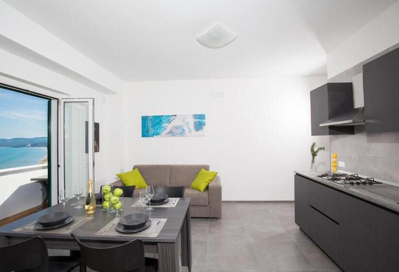 Апартаменты Superior 1 Спальня, Svevo Sea House