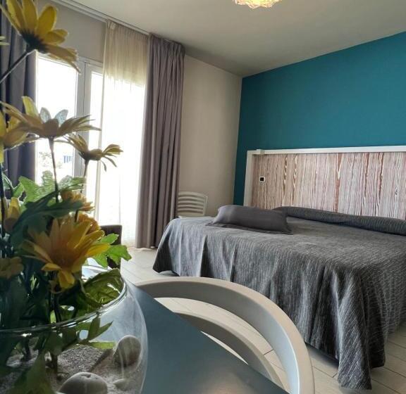 스탠다드 룸 측면 바다 전망, Tabù