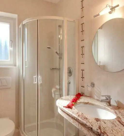 Standard-huone Parveke, Theiner