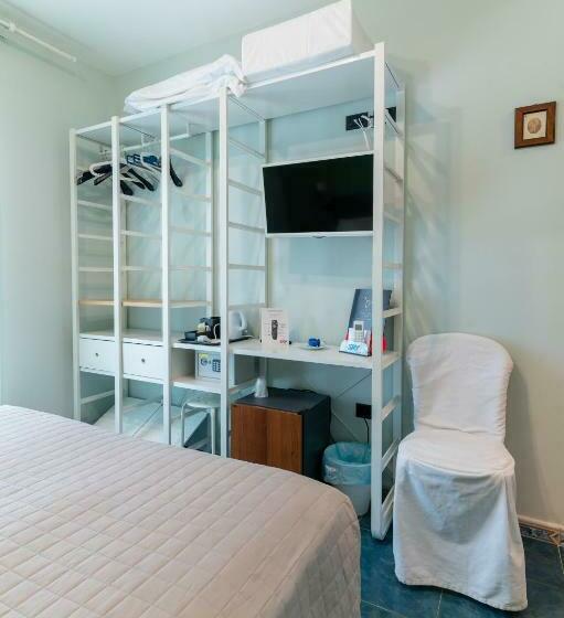 غرفة قياسية, Villa Maria