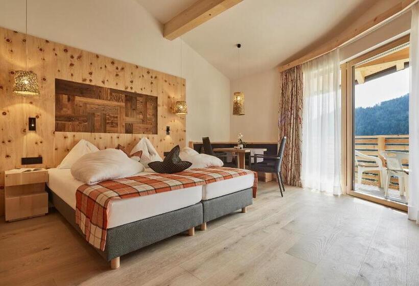 Номер Комфорт, Mountain Hotel Mezdì