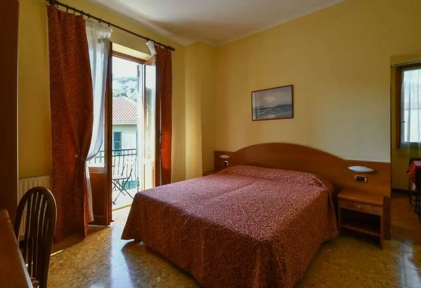 Standard-studio, Residence Paradiso