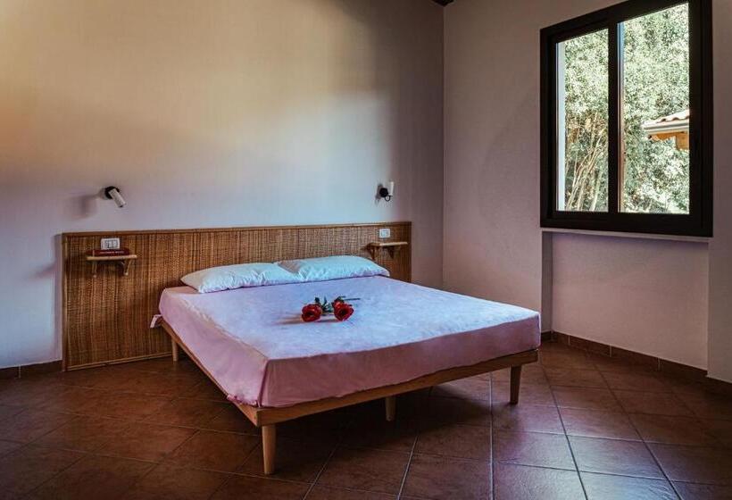 بانگلوی استاندارد 2 خوابه, Camping Zocco