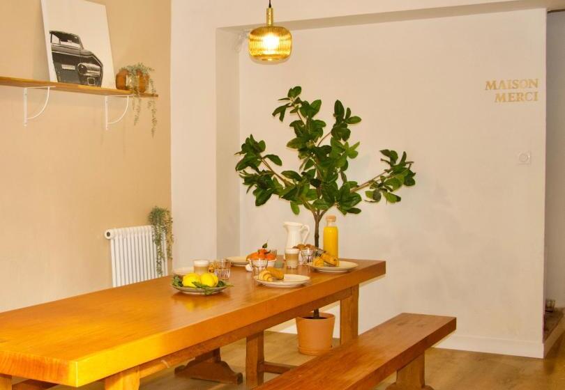 Номер Стандарт, Maison Merci   Maison D Hôtes