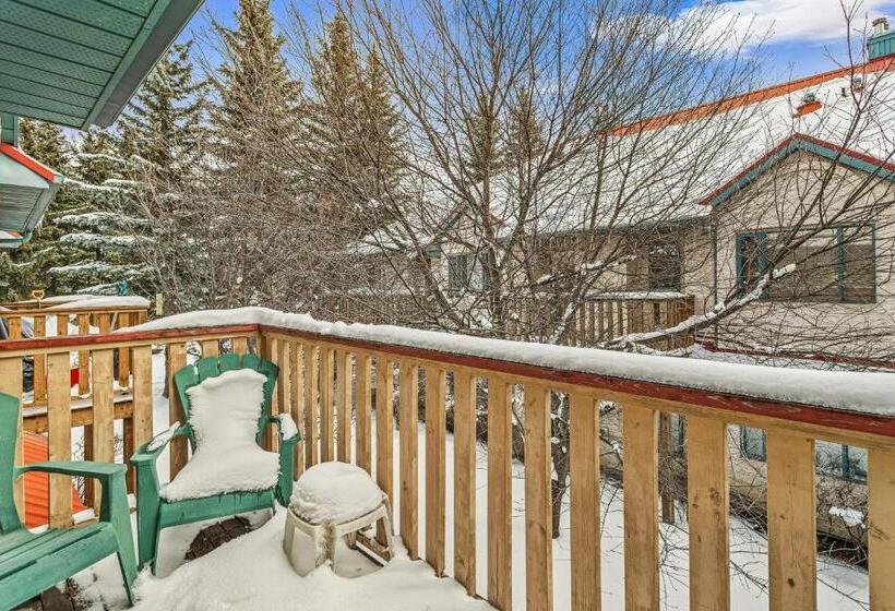 Quarto Familiar, Bow Valley Chalets Entire 2 Bedrooms Townhouse