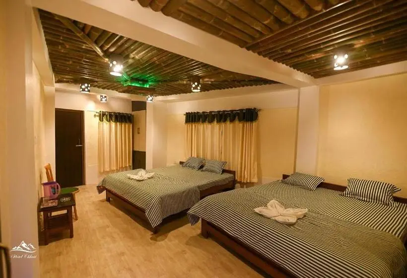 デラックスの４人部屋, Chhuti Lava