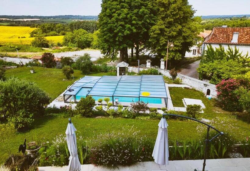 Номер Стандарт Вид на Сад, Domaine Du Coq