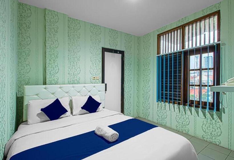 اتاق سوپریور, House Muse