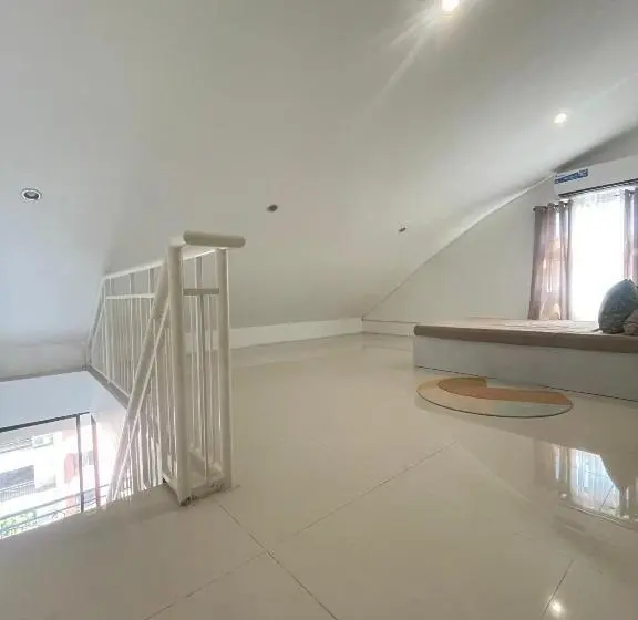 バルコニー付き１ベッドルームアパートメント, The Penthouse Suite