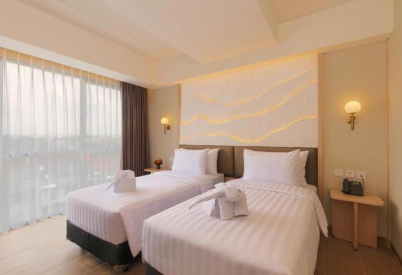 غرفة ديلوكس مطلة على المدينة, 1o1 Style Yogyakarta Malioboro