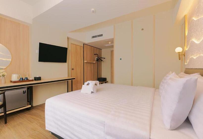 غرفة ديلوكس مطلة على الجبل, 1o1 Style Yogyakarta Malioboro