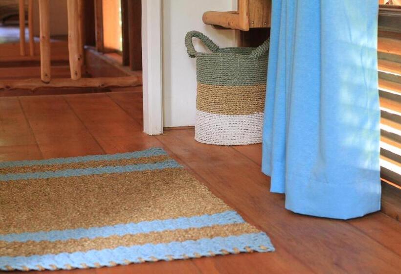 带大床的豪华间, Villa Mentawai