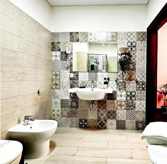 Номер Deluxe, City Love Rooms