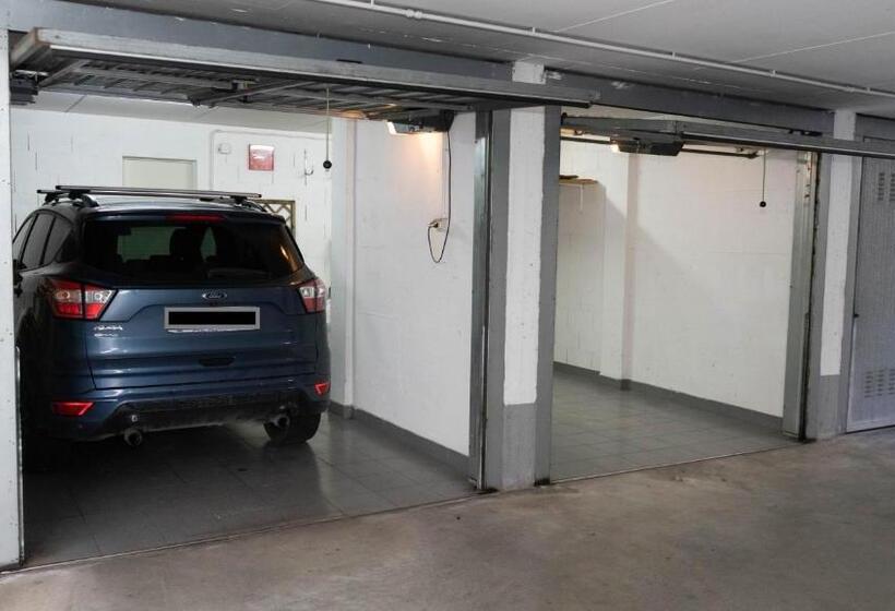 اتاق استاندارد, K S House