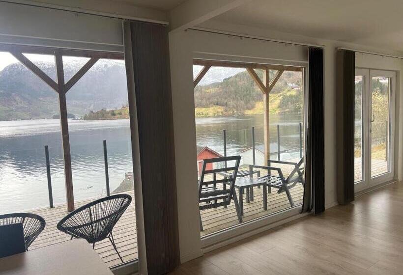 Апартаменты 1 Спальня Вид на Море, Trolltun, Frystevegen 4