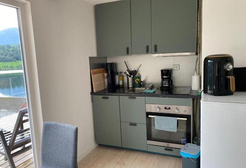 1 Bedroom Apartment Lake View, Trolltun, Frystevegen 4
