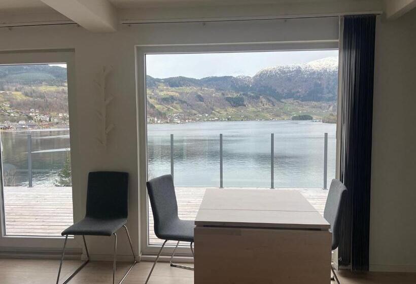 1 Bedroom Apartment Lake View, Trolltun, Frystevegen 4
