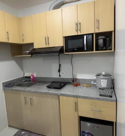 غرفة عائلية, Casa Moanna 2br Condo With Dining, Kitchen, Living Area And Netflix