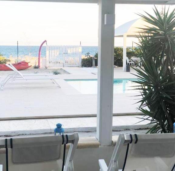 آپارتمان 1 خوابه با چشمانداز استخر, Resort Giglio Di Mare