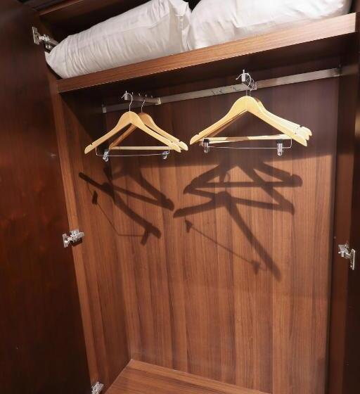 スイート, فندق البراق الماسي