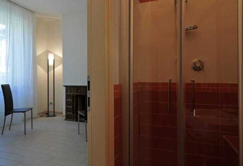 اتاق استاندارد سه نفره, B&b Il Grifone