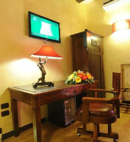 اتاق استاندارد, B&b Muro Torto Cairoli Struttura Sanificata Giornalmente Con Prodotti Specifici Conformi Al Decalo