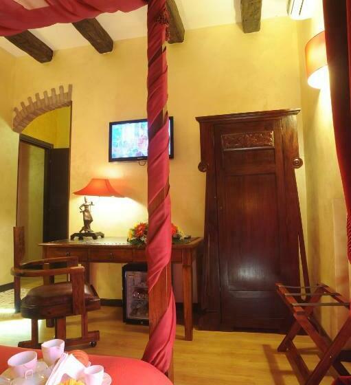 اتاق استاندارد, B&b Muro Torto Cairoli Struttura Sanificata Giornalmente Con Prodotti Specifici Conformi Al Decalo