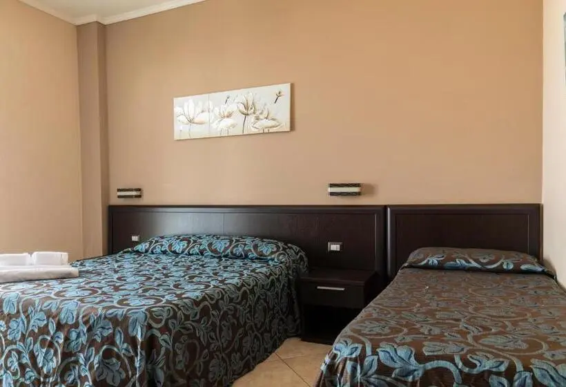 スタンダード４人部屋, B&b Villa Bisceglia