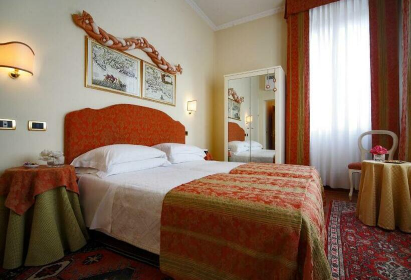 اتاق لوکس, Casa Villa Gardenia Venice Atika & Atif