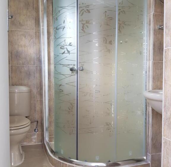 اتاق اکونومی, Chinyonga Guesthouse