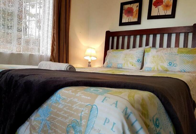 اتاق استاندارد با چشم‌انداز باغ, Chinyonga Guesthouse