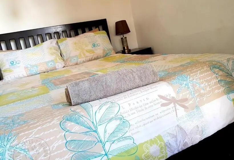 اتاق لوکس, Chinyonga Guesthouse