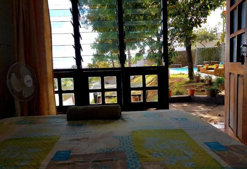 اتاق لوکس, Chinyonga Guesthouse