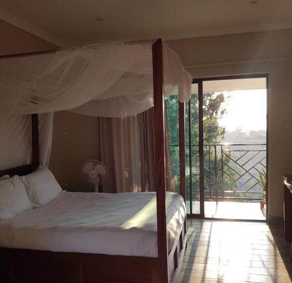 استودیو استاندارد با چشم‌انداز استخر, Chinyonga Guesthouse