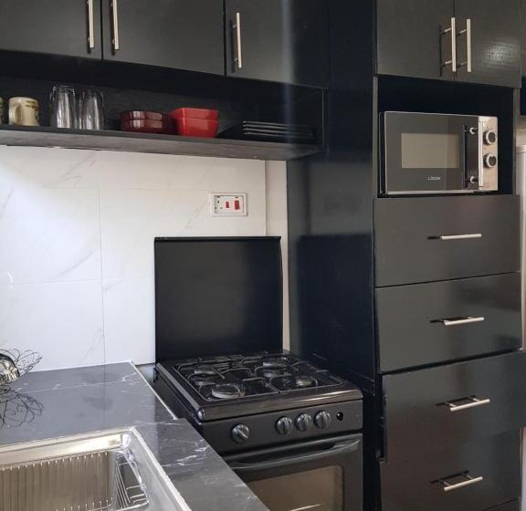 آپارتمان 1 خوابه با بالکن, Chinyonga Guesthouse