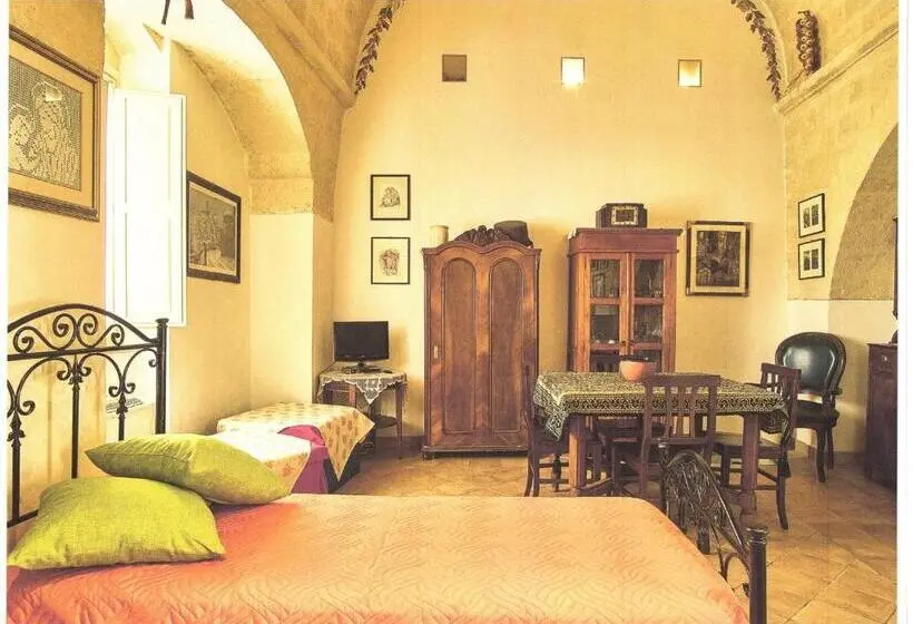 سوییت, Sax Barisano