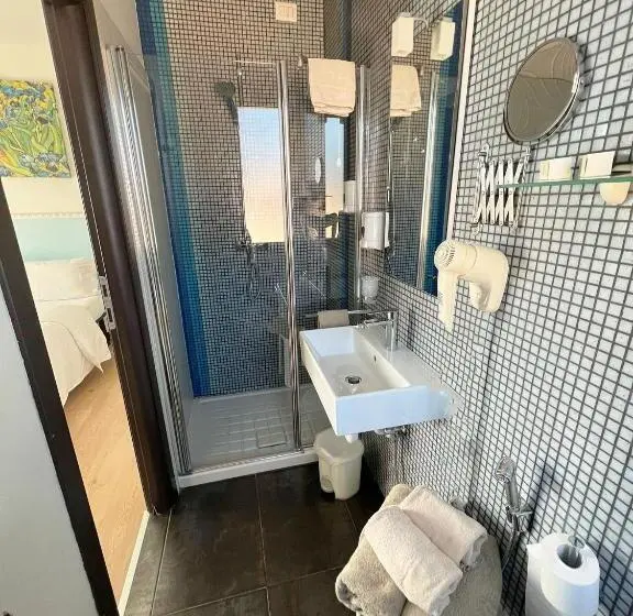 اتاق لوکس, Sk Active Hotel   Ex Garni Hotello