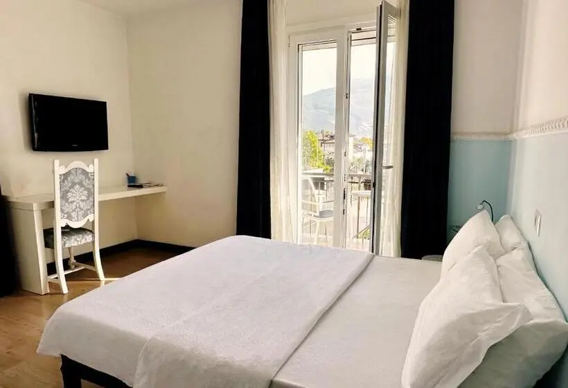 اتاق لوکس, Sk Active Hotel   Ex Garni Hotello