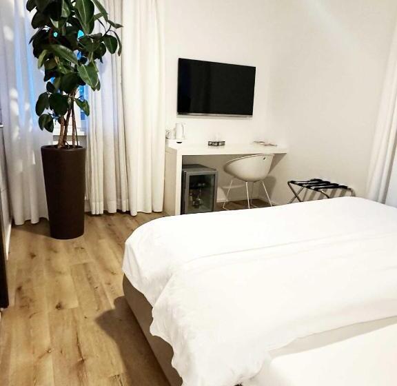 デラックスルーム, Sk Active Hotel   Ex Garni Hotello